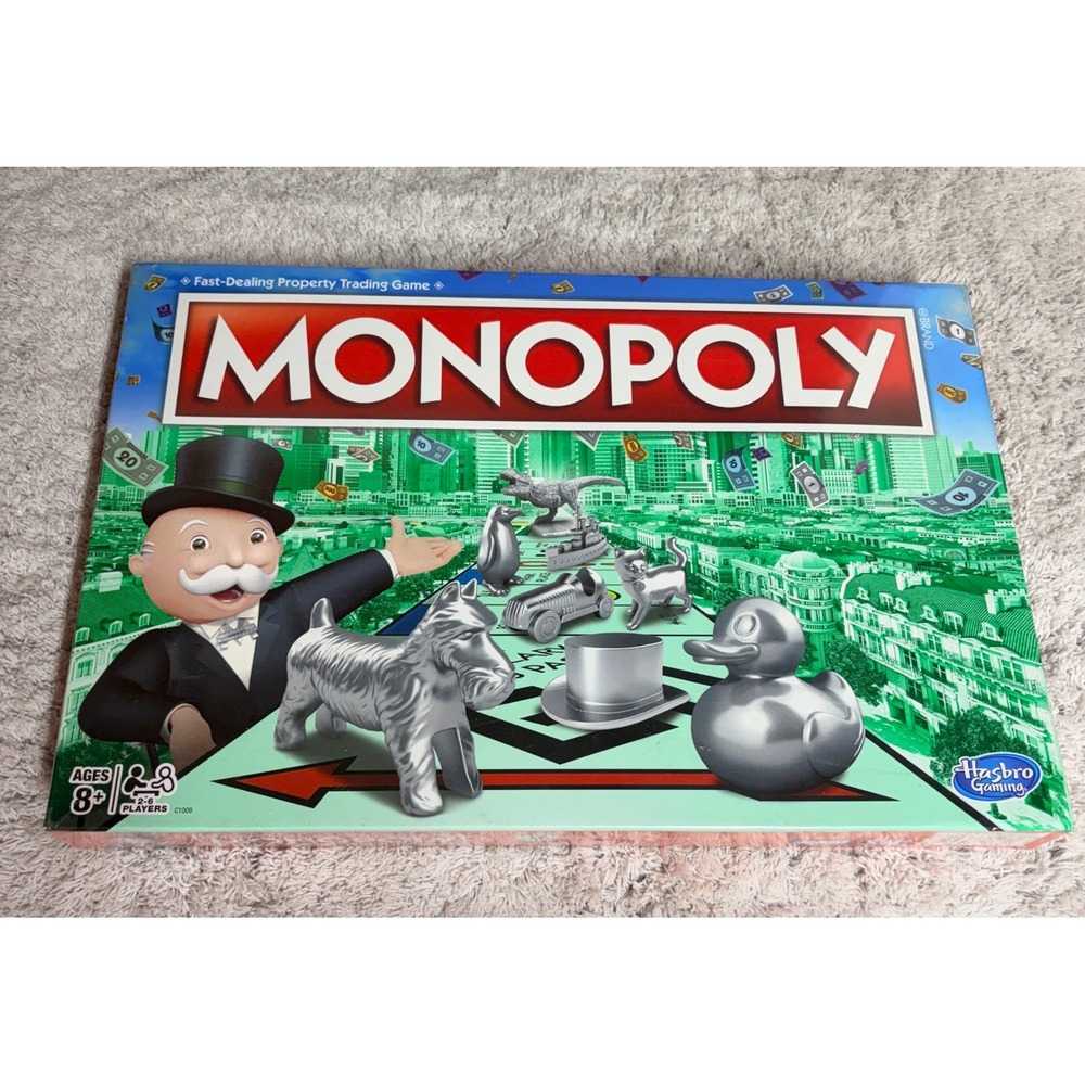 Hasbro Monopoly Classic Board Game C1009 2017 Edition New Sealed 8 Tokens